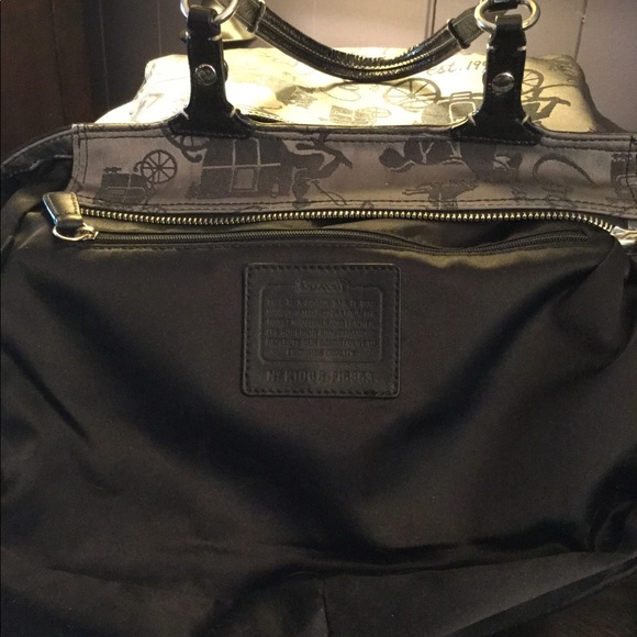 Coach East West Carriage Tote - Picture 7 of 8